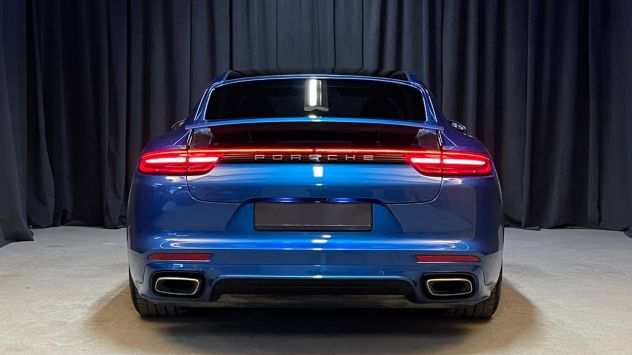 Porsche Panamera 4 E-Hybrid