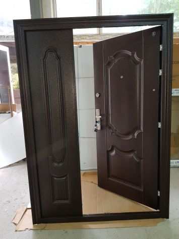 PORTA BLINDATA PER ESTERNO-INTERNO CASA 828 MODELLO PORTONE DA APPARTAMENTO