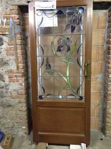 Porta in legno con vetrata in stile Liberty