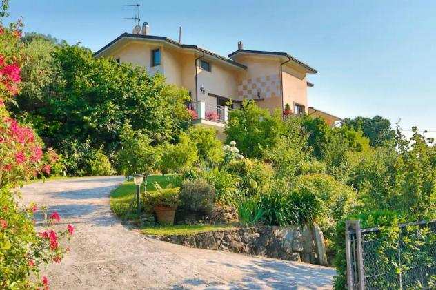 Porzione di casa in affitto a Pietrasanta - 3 locali 80mq