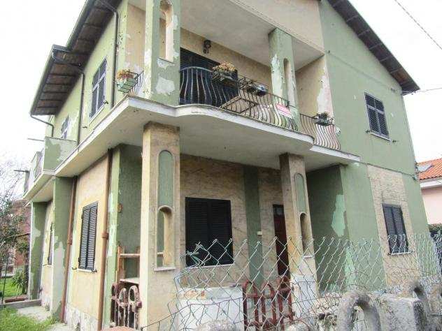 Porzione di casa in vendita a AVENZA - Carrara 100 mq Rif 1097669