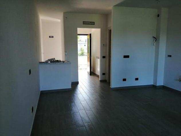 Porzione di casa in vendita a BATTILANA - Carrara 76 mq Rif 829319