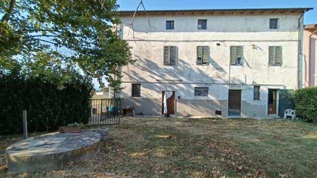 Porzione di casa in vendita a San Giuliano Terme 300 mq Rif 1023431