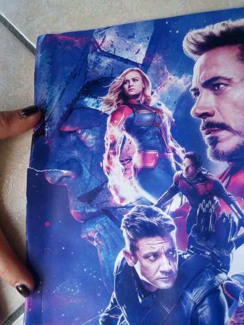 Poster locandina film marvel Avengers endgame the space