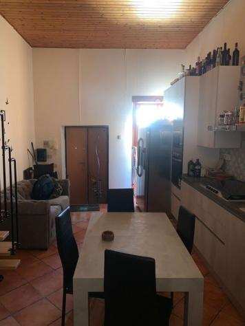 posto letto instanza indipendente zona centro mq16 affitto Euro400                       1 euro