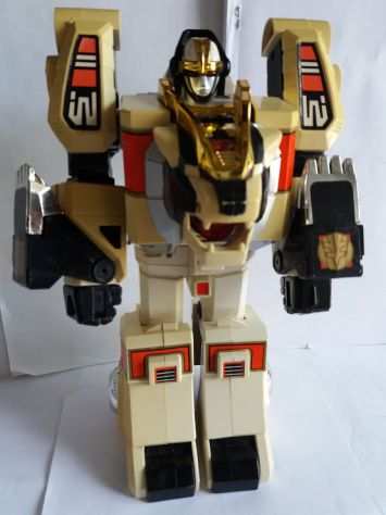 POWER RANGERS ( FIGURE BANDAI LION )