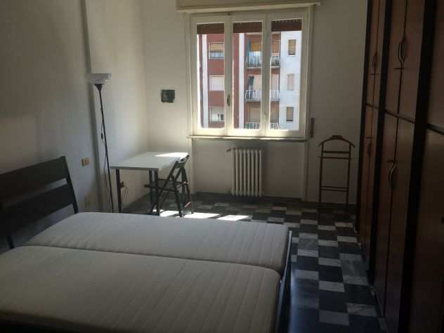 PRIVATO AFFITTA AMPIA STANZA SINOLA VIA ALMERICO DA SCHIO MILANO tel 204027714