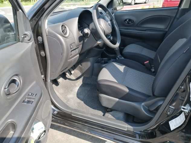 Privato vende Nissan Micra