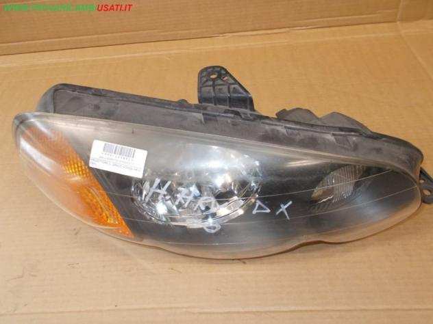 PROIETTORE D. OPACO HONDA HR-V (GH) Parti elettriche Fanaleria Proiettori Proiettore ant. HONDA - HR-V - 01-10-2001 - 01-04-2004