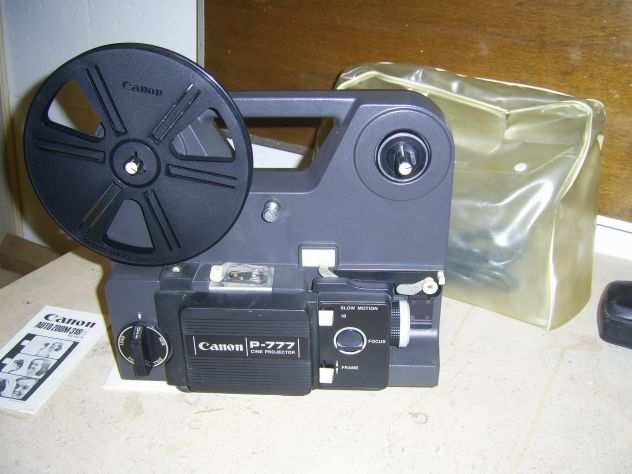 Proiettore e Cinepresa super 8 Canon.