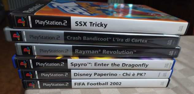 PS2 sony in perfetto stato e sei giochi