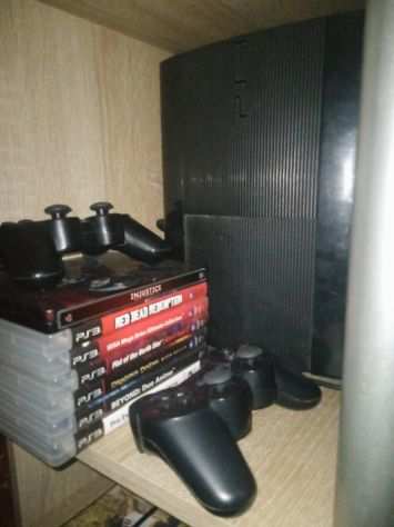 PS3 con perferiche ed accessori