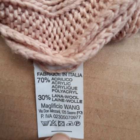Pullover fabbricato in Italia piugrave omaggio