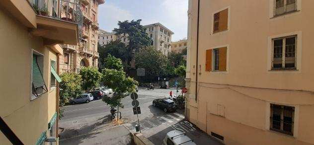 Quadrilocale in vendita a Genova, Castelletto