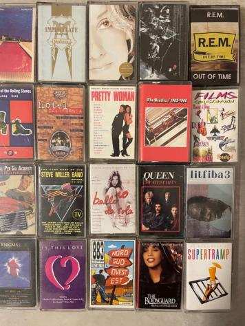Queen, RHCP, U2, REM, Ugly Kid Joe, Soundtracks - 25x Cassettes - Artisti vari - Musicassetta - 1980