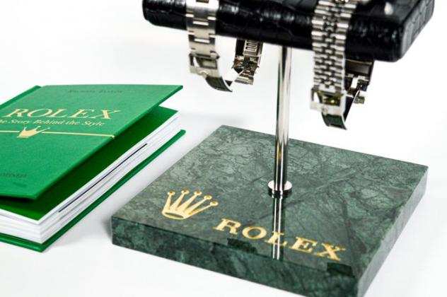 quotCROCODILEquot Rolex Watch stand Marble Green Guatemala