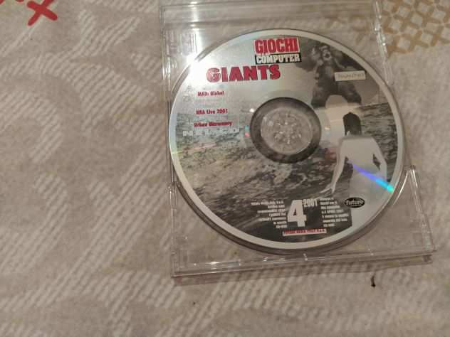 R64- CD - GIANTS