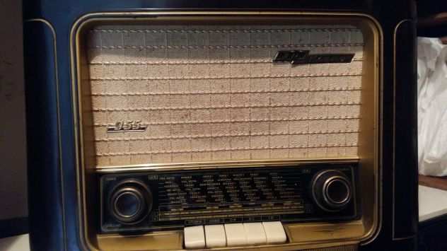 RADIO GRUNDIG ANNI 60