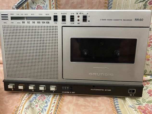 Radio Registratore Grundig NON FUNZIONANTE