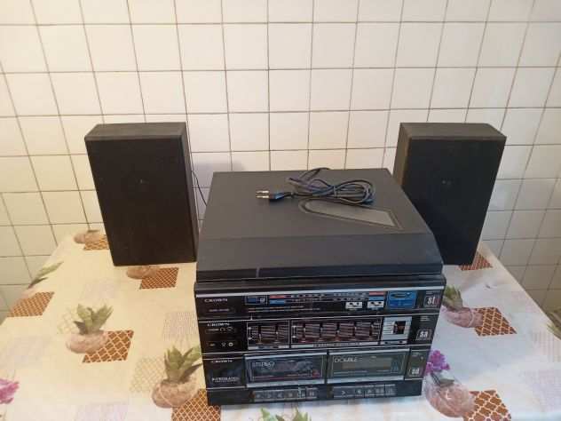 RadioLettore e duplicatore cassettedischi in vinile degli anni 80
