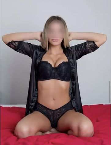 RAGAZZE SENSUALI CON PROFESSIONALITAgrave ED ELEGANZAhellipDA NOI FANNO LA DIFFERENZA