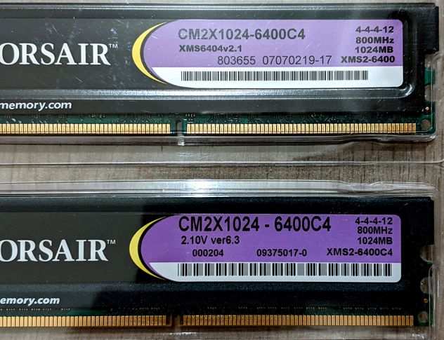 RAM CORSAIR DDR2 1 GB