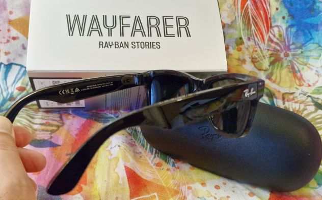 Ray-Ban stories Wayfarer nero lucido Facebook View
