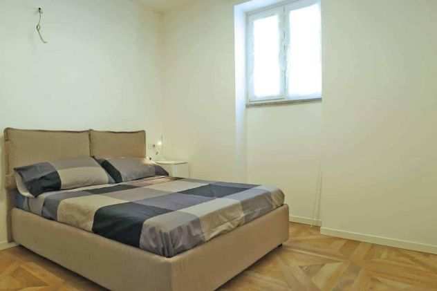 Recently totally refurbished 2 bedrooms shared apartment for rent