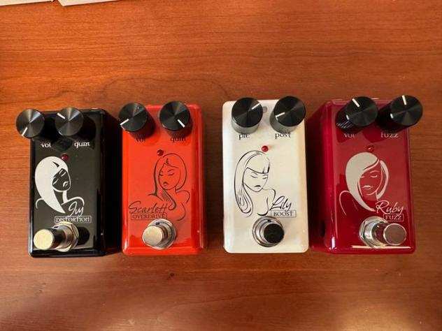 Red Witch - 4 pedali Seven Sisters Ruby fuzz, Scarlet overdrive, Lily boost, Ivy distortion - Effect pedal