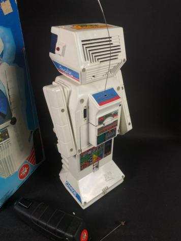 Reel 45 - Robot Robot Charly radiocomando con luce - 1980-1989 - Italia
