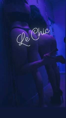 REGALATI UNA PAUSA.. NOI IL POSTO GIUSTO PER TE.. 4 MANI 100euro TANTRA NUDO VOMERO