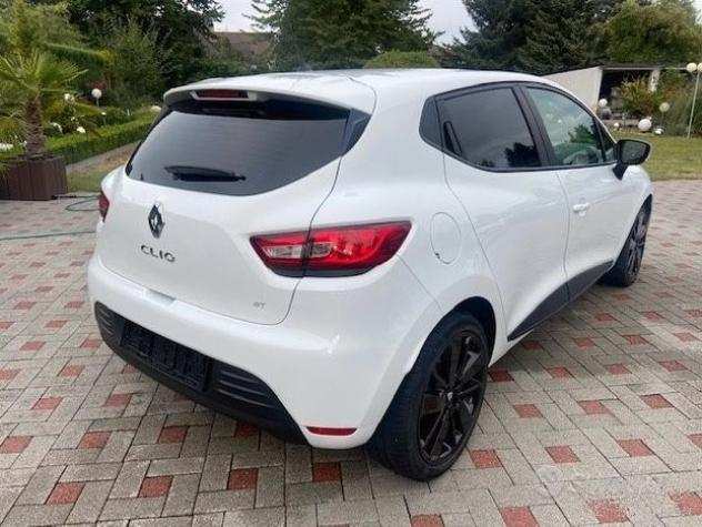 Renault clio ricambi anno 2018