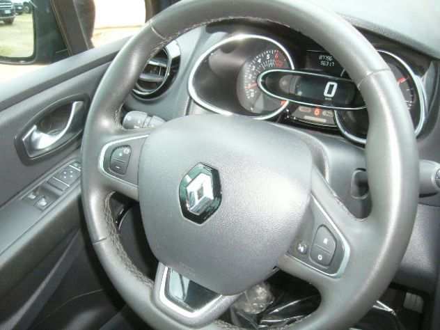 renault clio sw