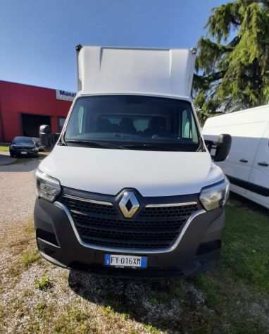 RENAULT MASTER FURGONE IN LEGA