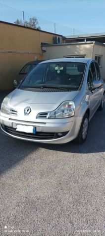 renault modus 1200 benzina metano