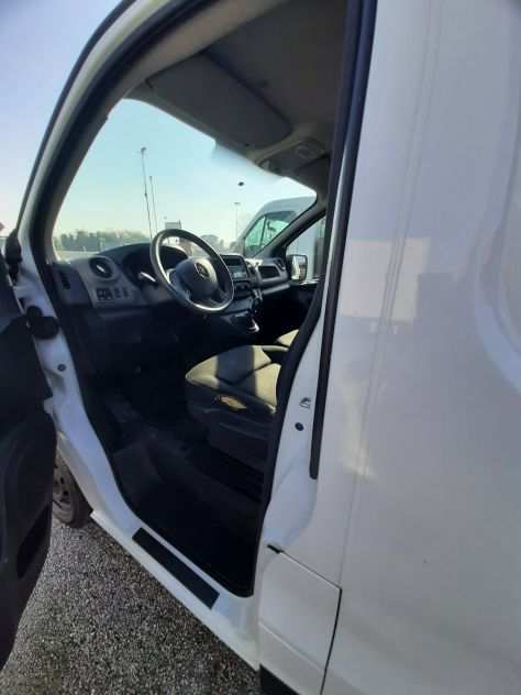 RENAULT TRAFIC FURGONE