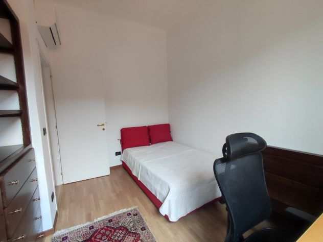 Renting a single room 500 euro alla included