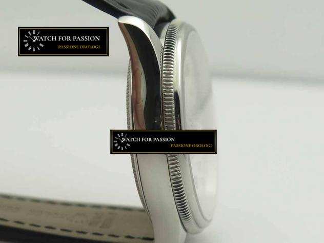 REPLICA ROLEX CELLINI REAL DATE SS MK BEST EDITION QUADRANTE ARGENTO, SU CINTURINO NERO IN PELLE