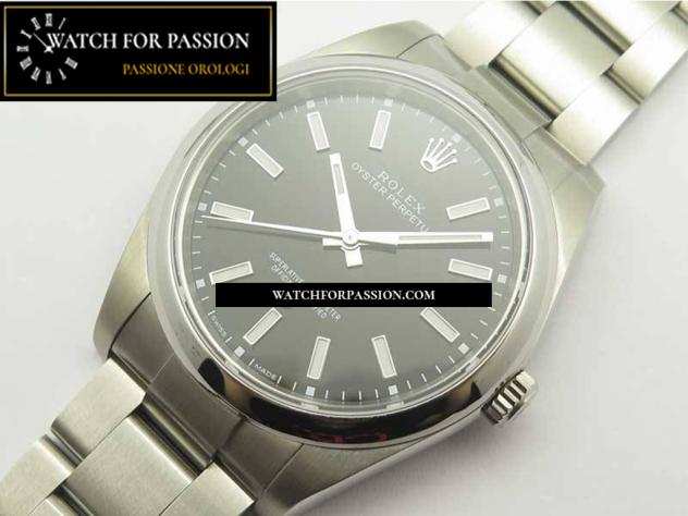 REPLICA ROLEX OYSTER PERPETUAL 39MM BEST EDITION 904L SS CASSA E BRACCIALE SU QUADRANTE NERO