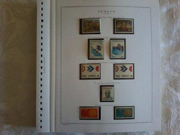 Repubblica Italiana 19701980 - in fogli Marini con taschine collezione completa con alti valori del periodo nuovi MNH