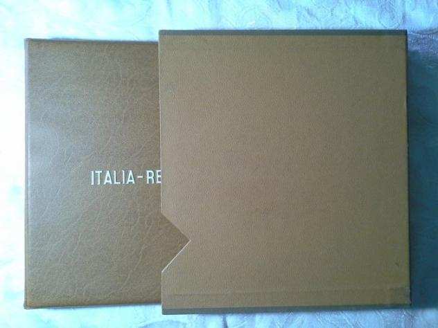 Repubblica Italiana 19711979 - In Album Repubblica collezione di 248 quartine 992 francobolli MNH 