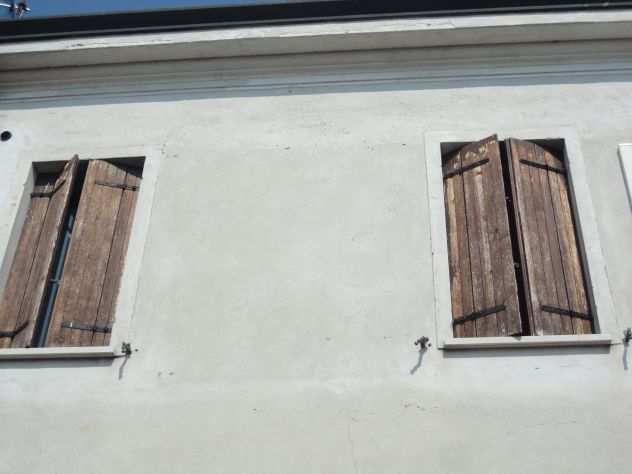 restauro e manutenzione serramenti in legno