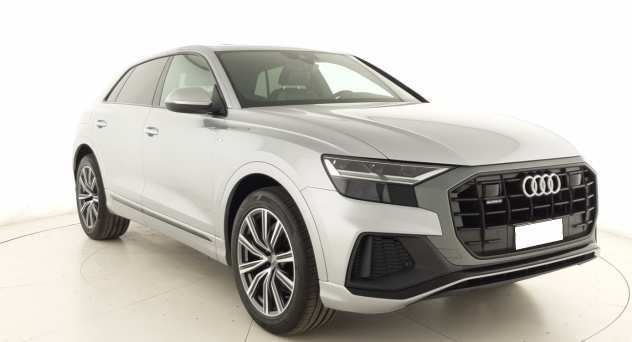 RICAMBI AUDI Q8 ANNO 2021