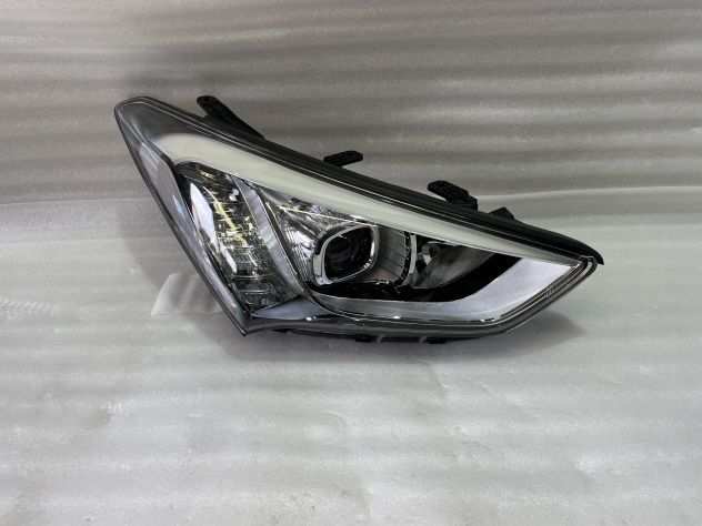 RICAMBI HYUNDAI SANTA FE III XENON  LED RIGHT FANALI ANTERIORI