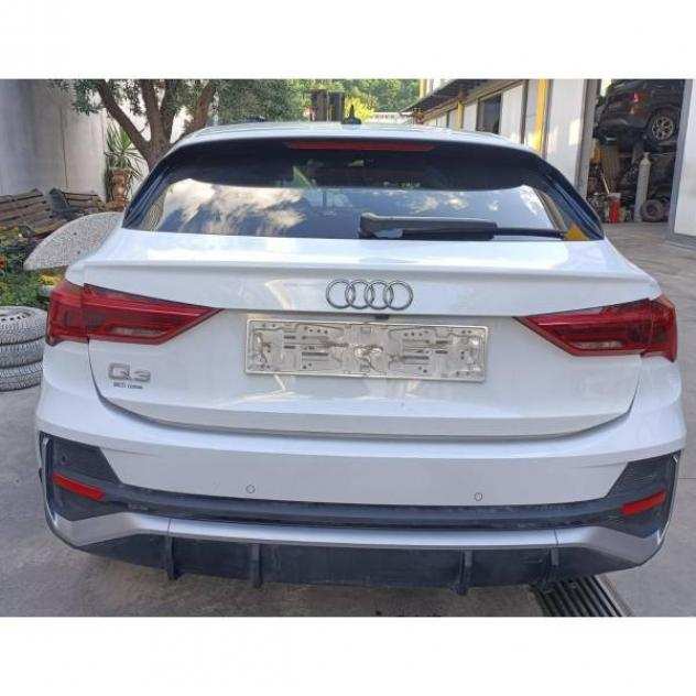 RICAMBI USATI AUTO AUDI Q3 Serie (F3B) DFGA Diesel 2000 (18)