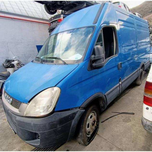 RICAMBI USATI AUTO IVECO Daily 4Acircdeg Serie F1CE3481L Diesel 3000 (0614)