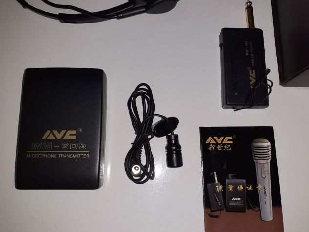 Ricetrasmettitore audio professionale AVC WM-603