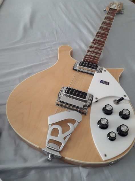 Rickenbacker chitarra elettrica