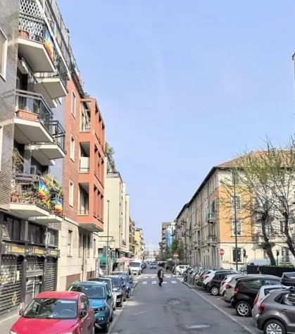 Rif. 29348 bilocale VIA DE SANCTIS 900euro LIBERO SUBITO