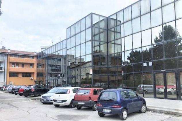 Rif15 - Locale Commerciale in Affitto a Cervignano del Friuli di 1000 mq